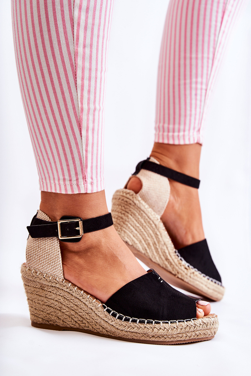 Wygodne Damskie Sandały Na Koturnie Czarne Dellia - obrazek 3