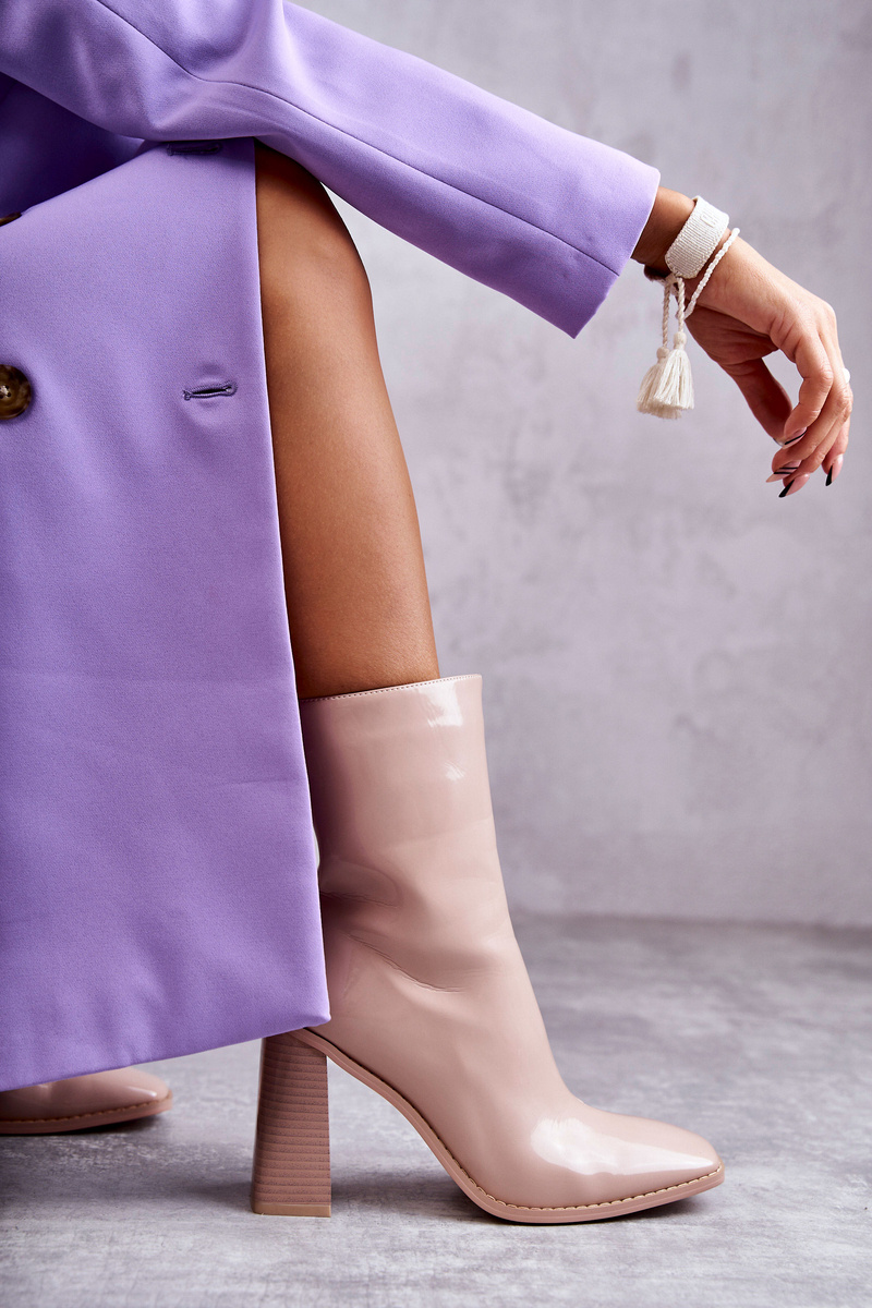 Damskie Lakierowane Botki Kozaki Beżowe Margit - obrazek 8