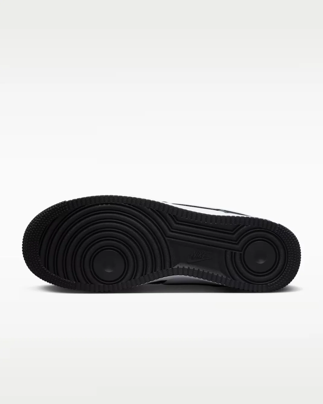 Nike Air Force 1 07 LV8 DV0788-001 - buty biało-czarne - obrazek 2