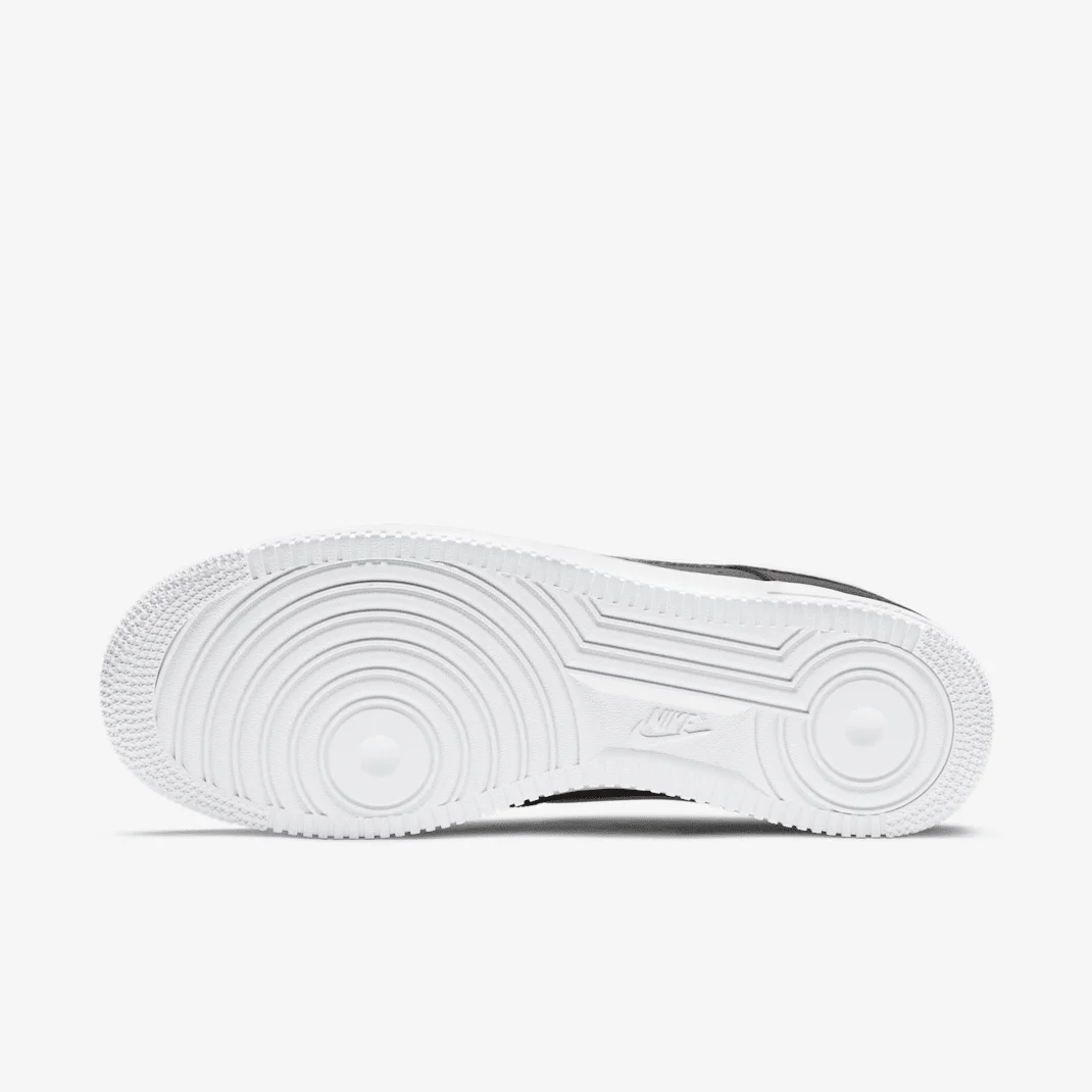 Nike Air Force 1 CT2302-002 - buty czarno-białe - obrazek 2